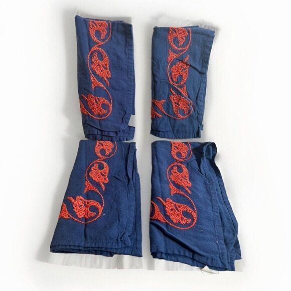 Lot 4 Pier1 1 One Imports Cloth Embroidered Napkins Blue - Picture 1 of 9